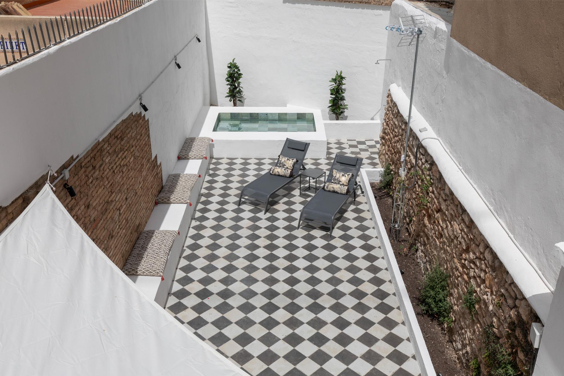 Patraix I Habitacion 2 - terraza y vistas-7