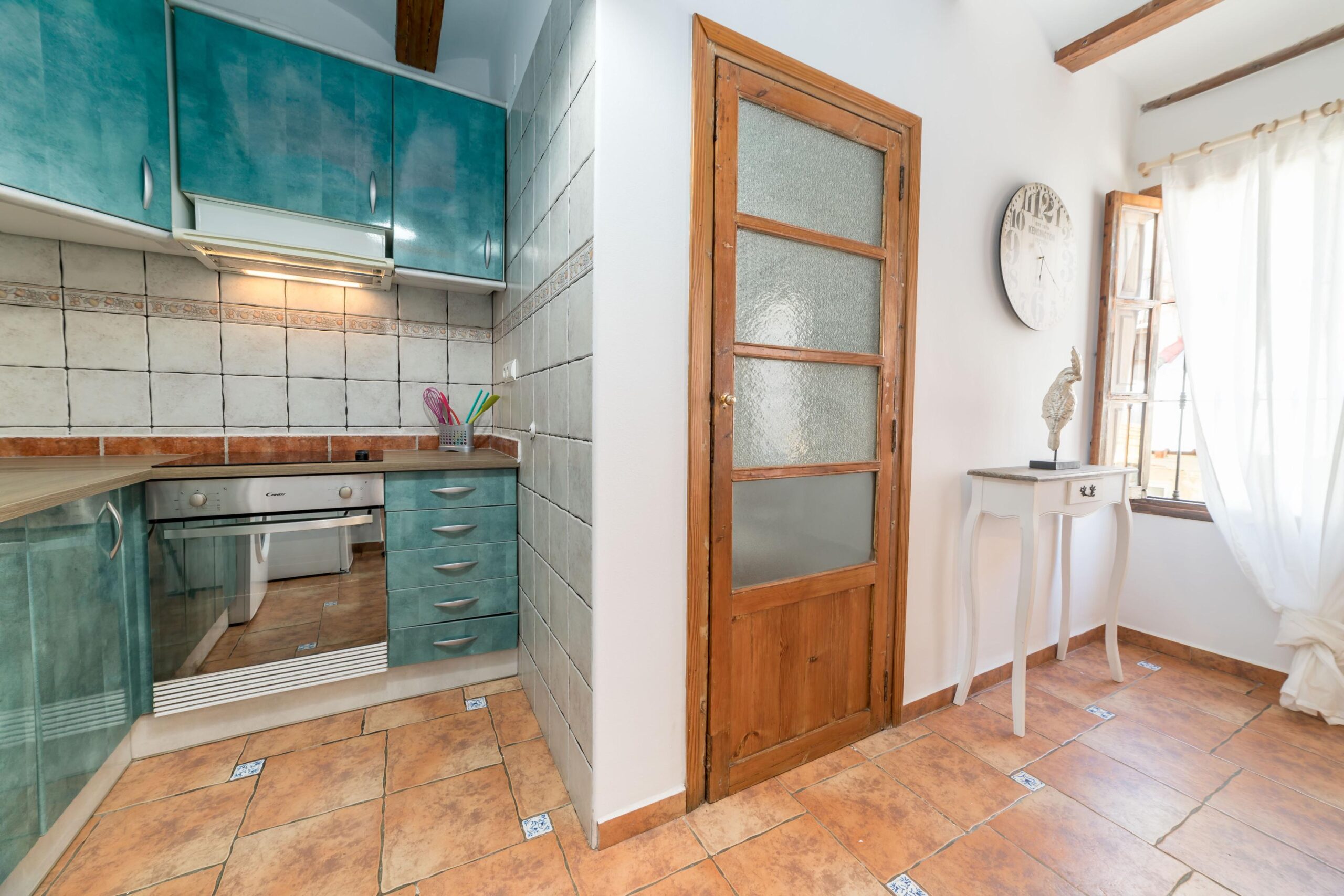 Temple Salon - comedor - cocina-15