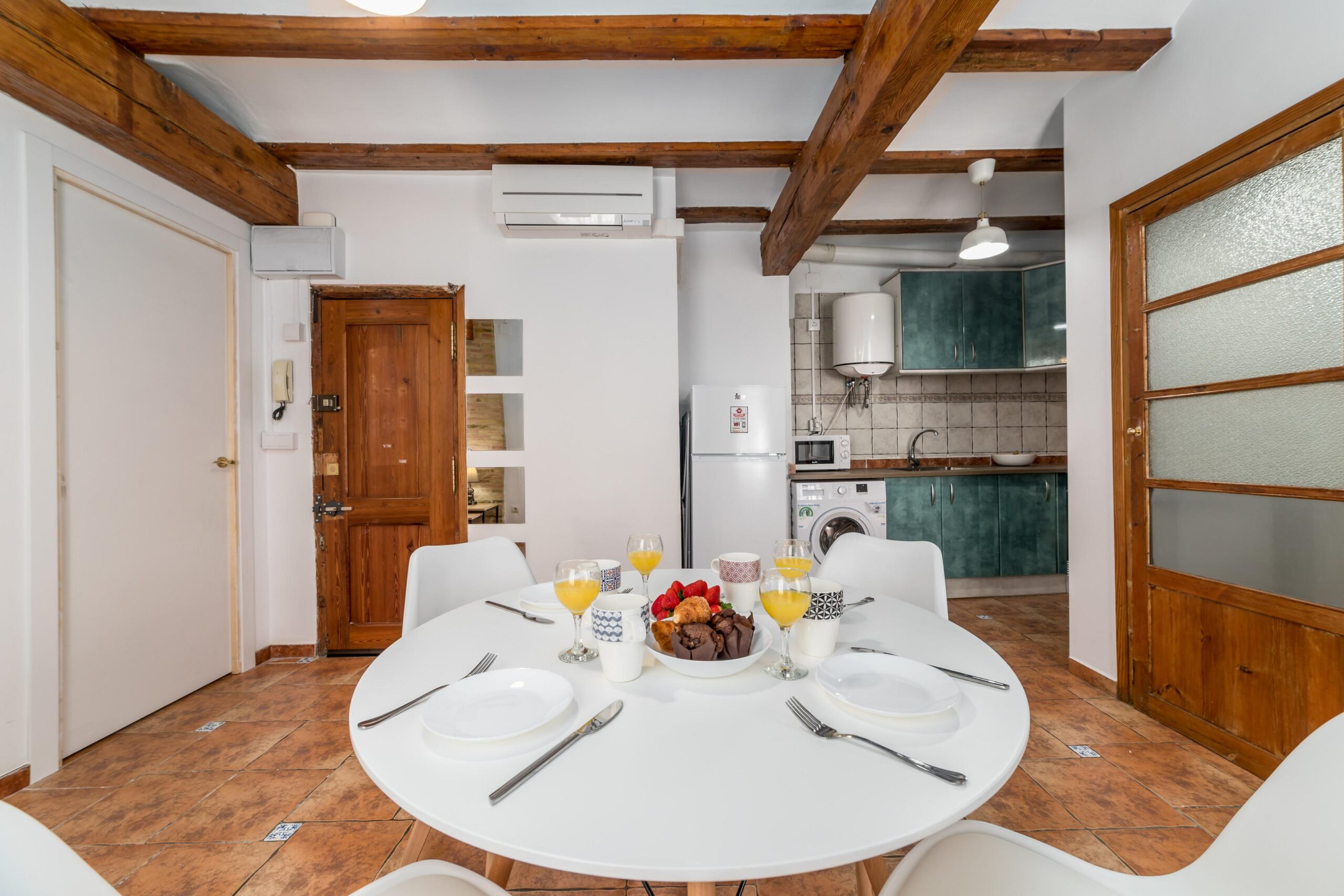 Temple Salon - comedor - cocina-6