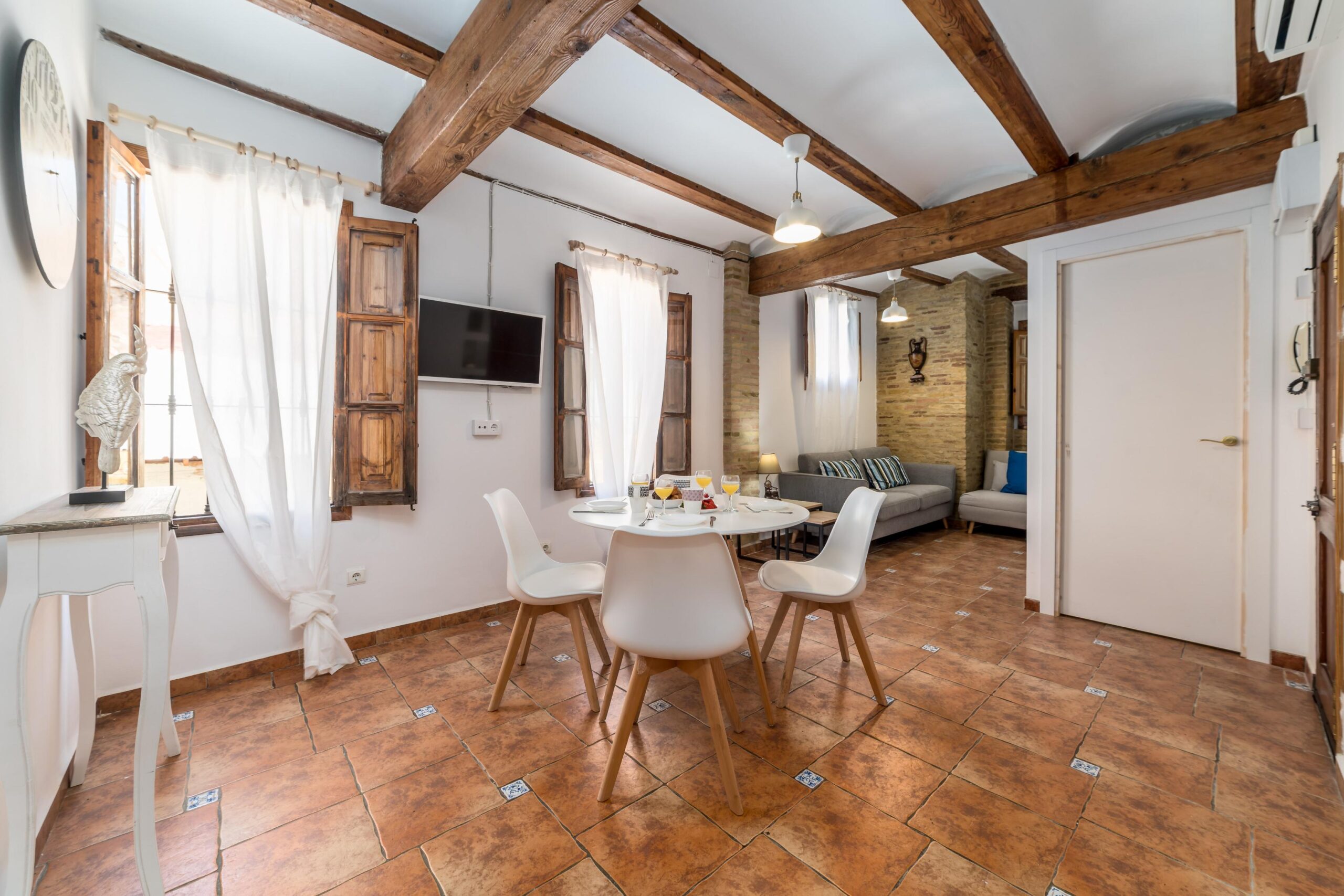 Temple Salon - comedor - cocina-8